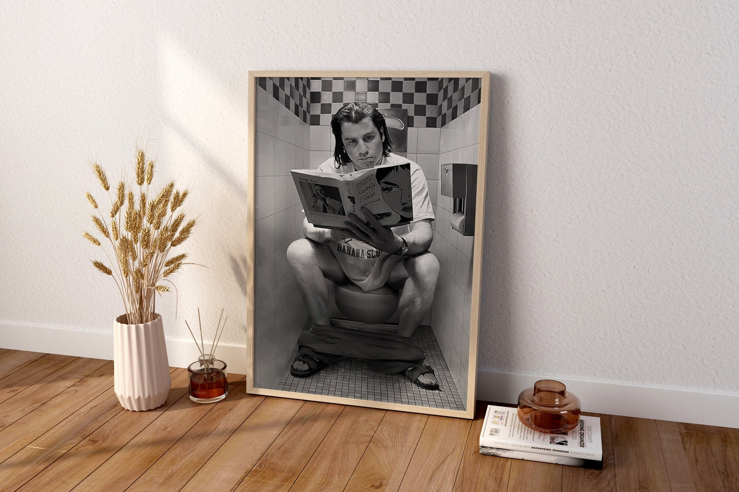 Schwarze und weiße Wandkunst, Schwarz-Weiß-Leinwandbild „Pulp Fiction“, Pulp Fiction Poster, Toilettenszene John Travolta Schwarz und Weiß