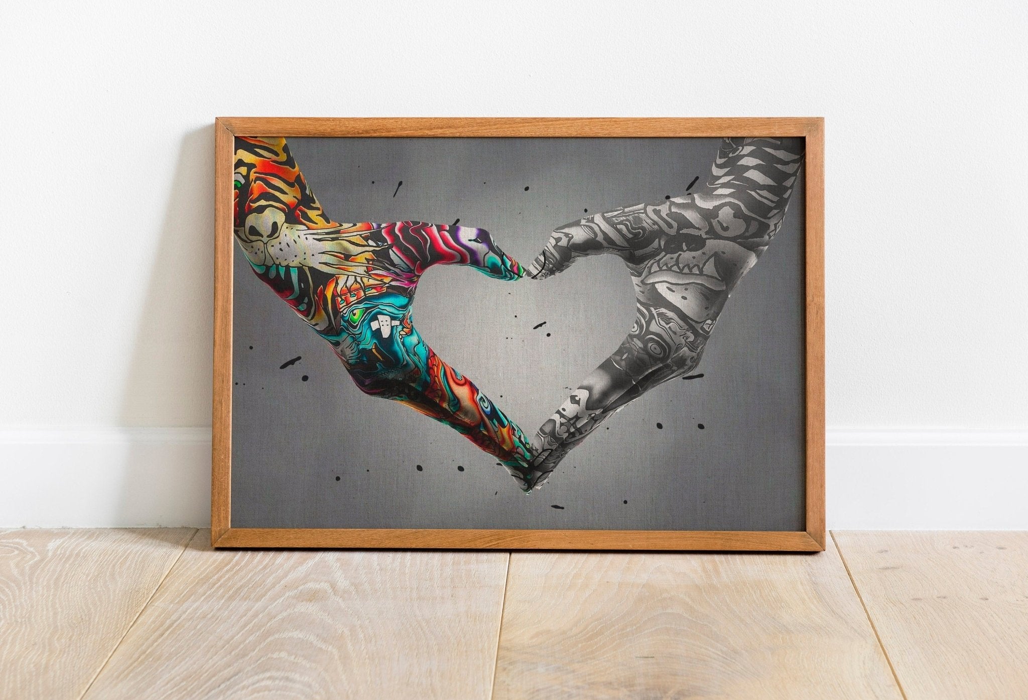 Couple Holding Hands Graffiti Painting Canvas - Canvasworkshop