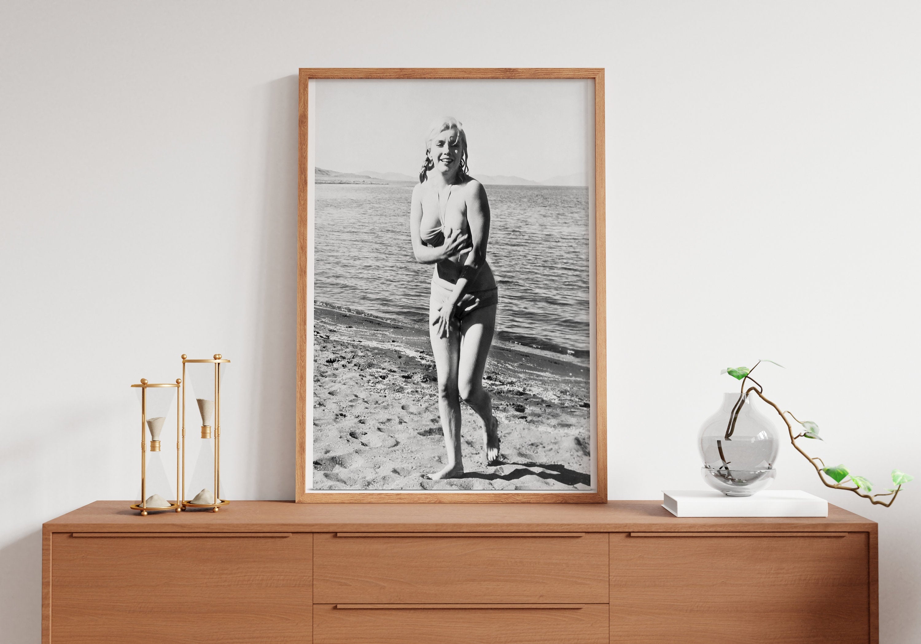 Marilyn Monroe Retro Canvas Poster