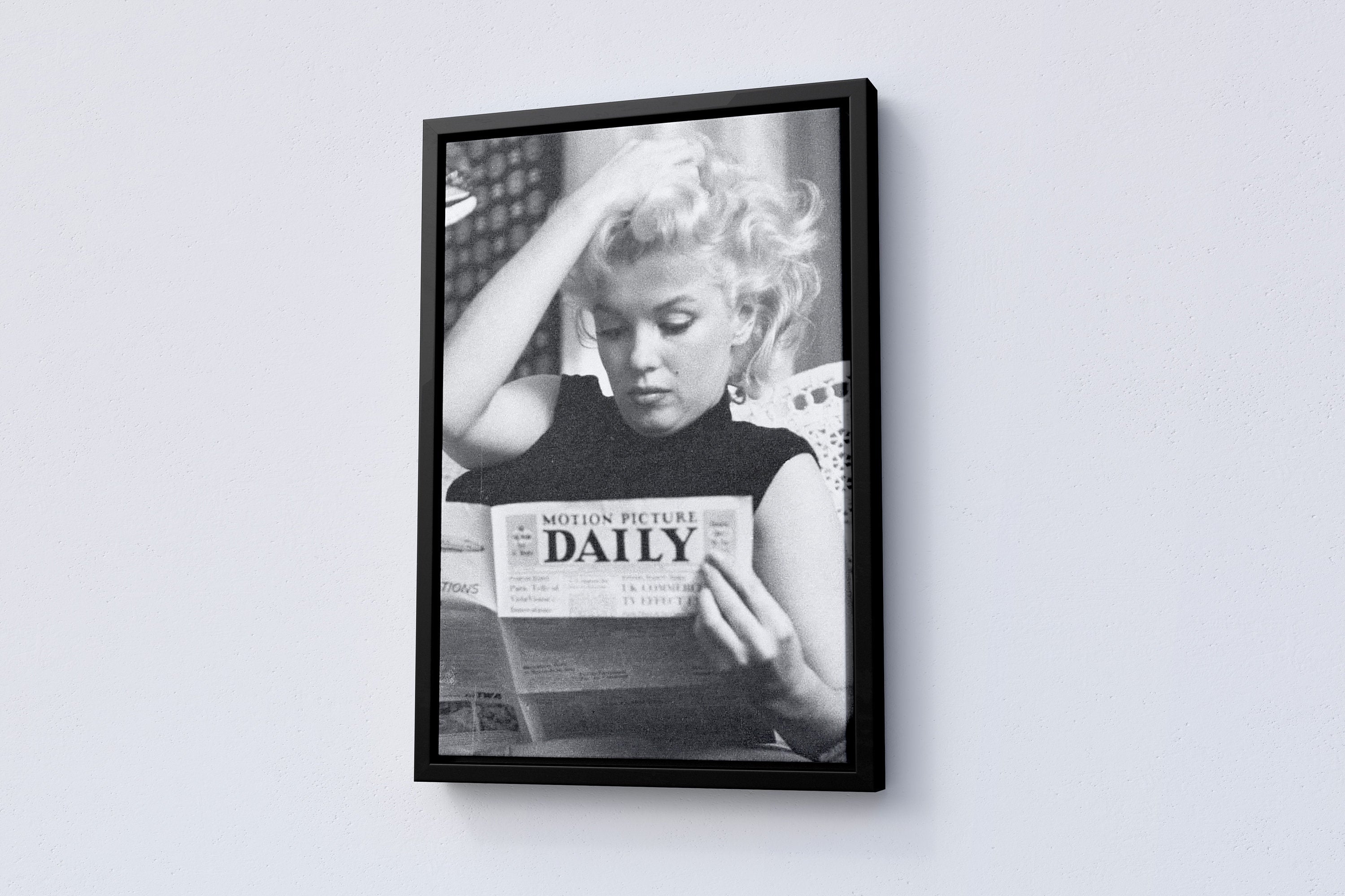 Marilyn Monroe Canvas Poster