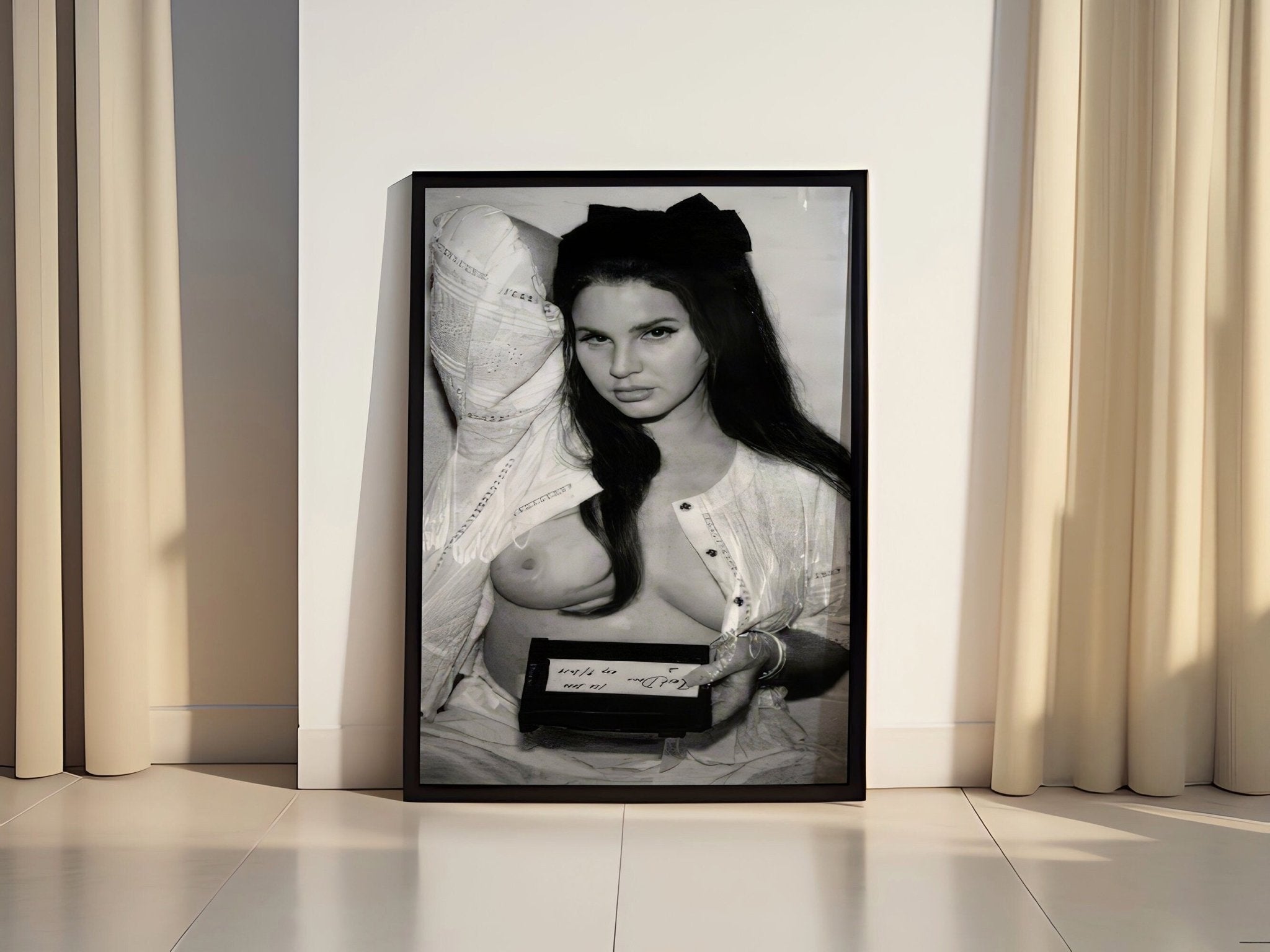 Lana Del Rey Canvas Poster - Canvasworkshop