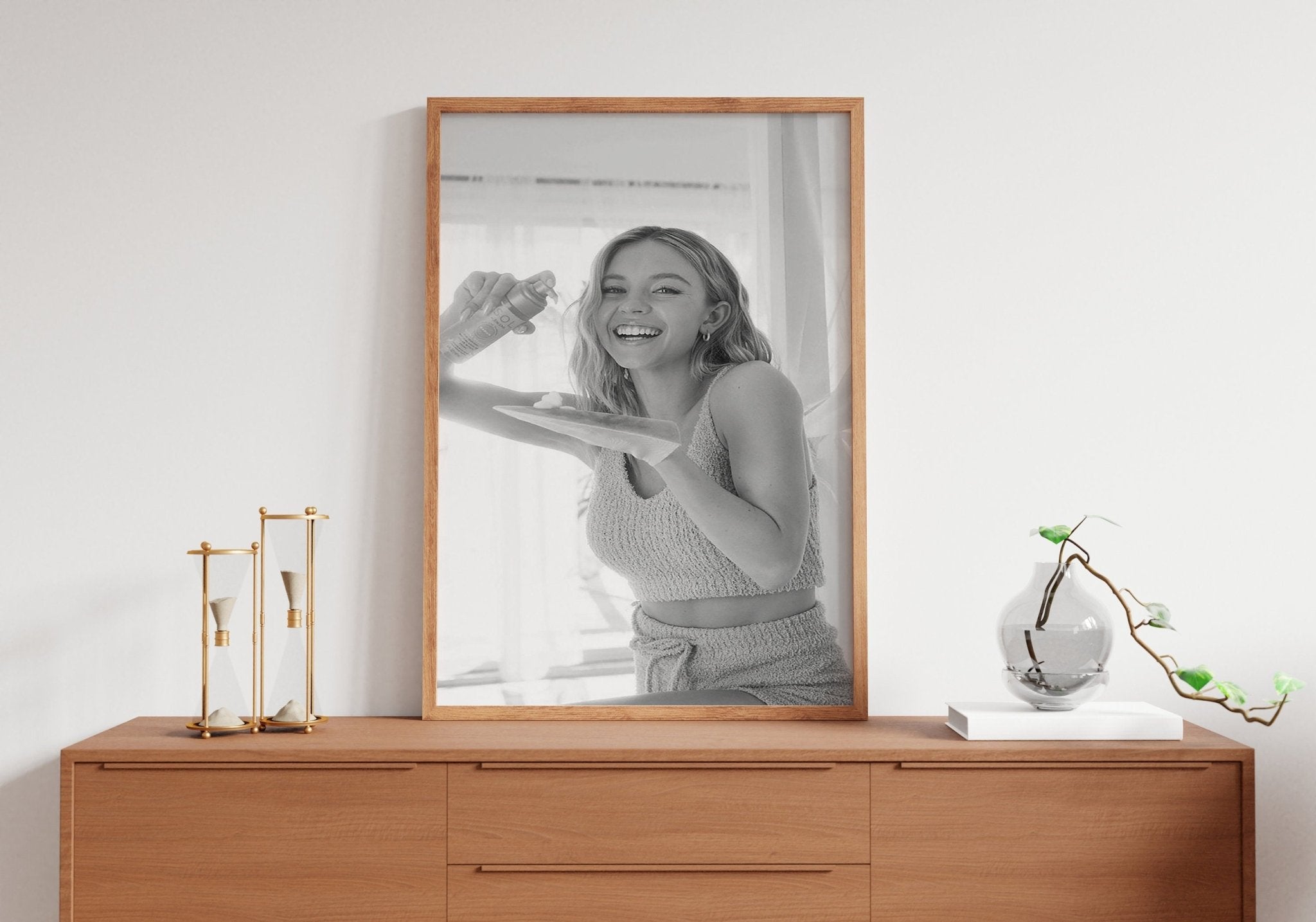 Sydney Sweeney Canvas Poster - Canvasworkshop