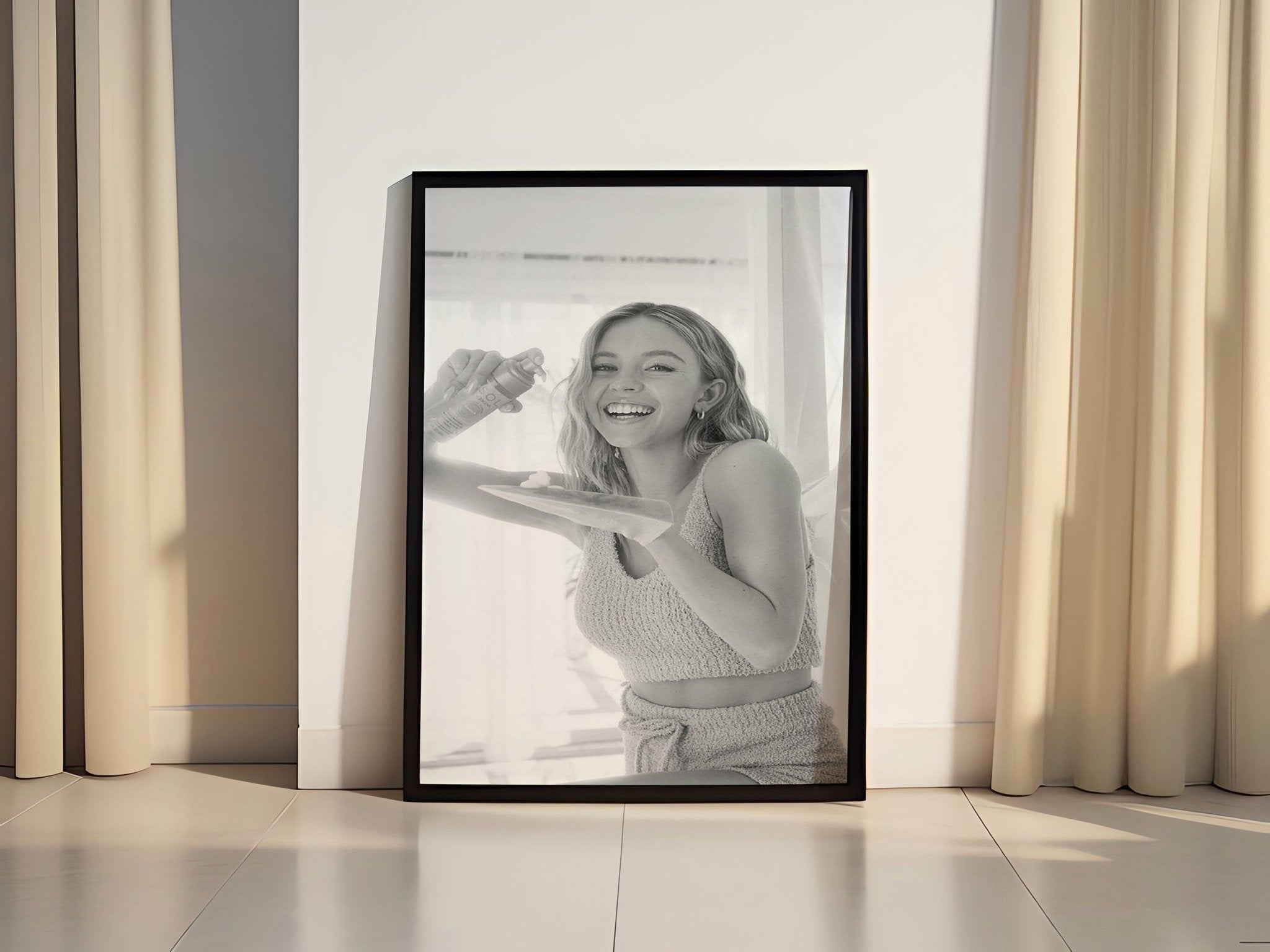 Sydney Sweeney Canvas Poster - Canvasworkshop